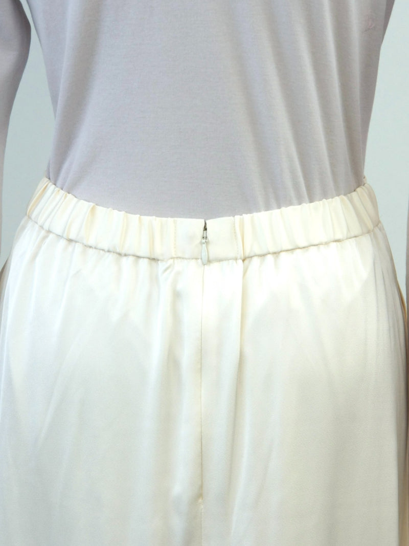 satin tiered skirt / OFF WHITE
